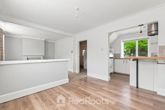 3 bed Semi-Detached for sale Image 5