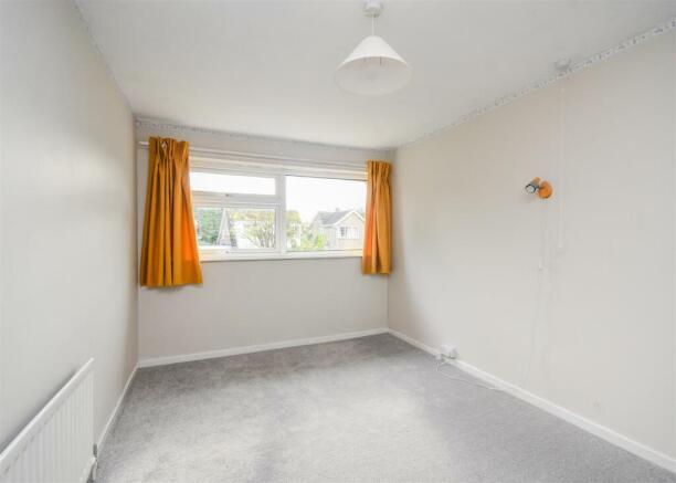 2 Wolverley Court - Bedroom 2.jpg