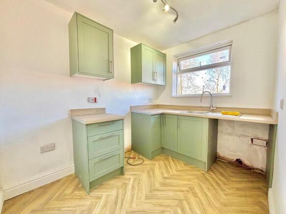 2 bed Terraced for sale Image 4