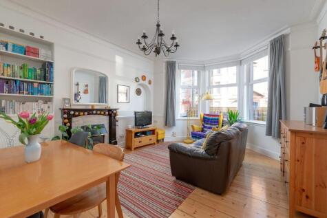 14/1 Piershill Terrace, Edinburgh EH8 7EU