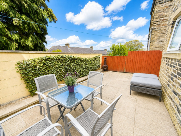 3 bed Semi-Detached for sale Image 8