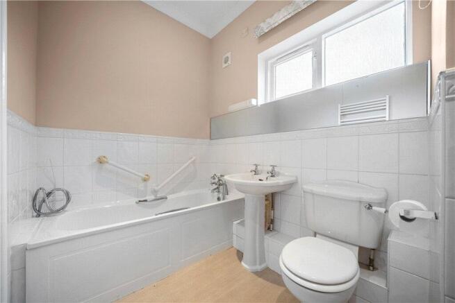2 bed Bungalow for sale Image 7