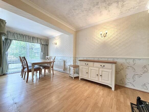 Stickley Lane, LOWER GORNAL, DY3 2JQ photo 4