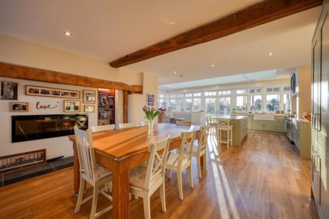 Open plan kitchen/living space