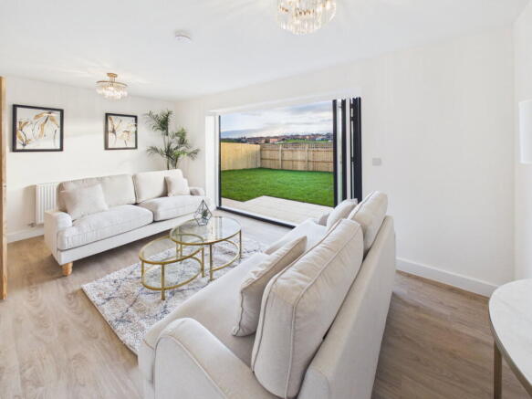 4 bed Detached for sale Image 10
