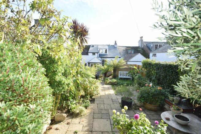 REAR GARDENS