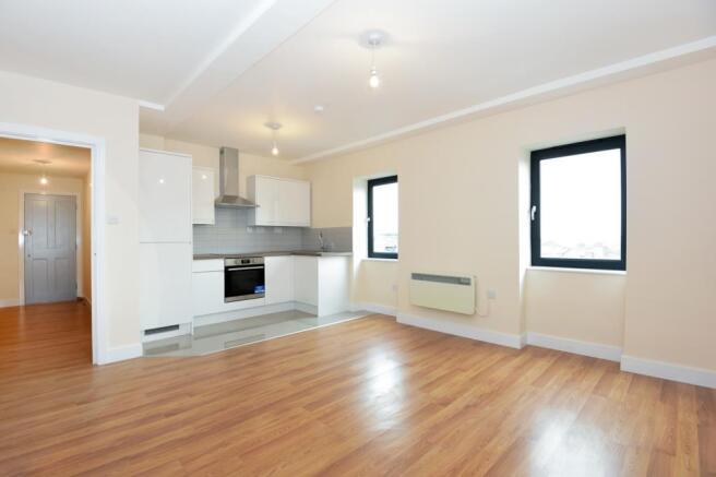 Lounge / Kitchen