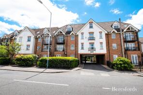 Flat 1, 66 70 Haverstock Place, Heath Park Road, Romford RM2 5XE