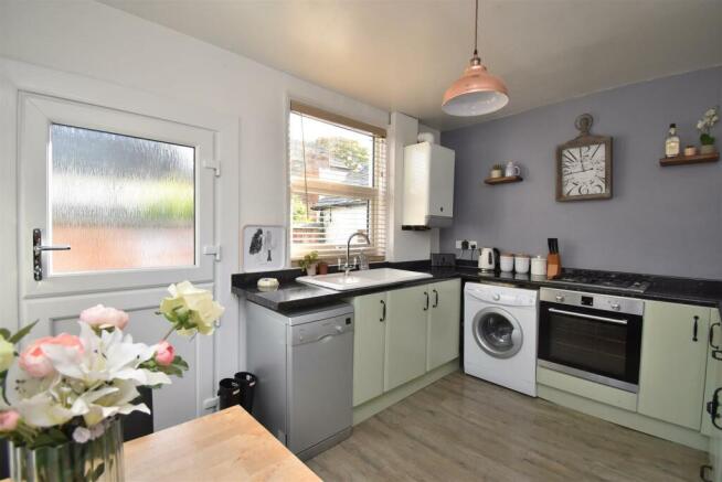 Kitchen/Dining Room