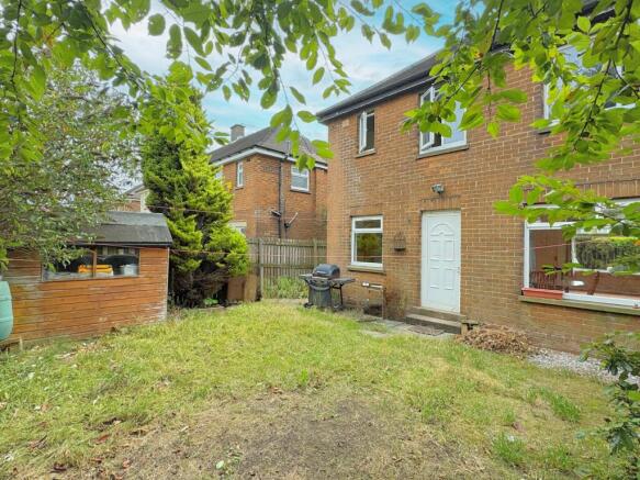3 bed Semi-Detached for sale Image 9