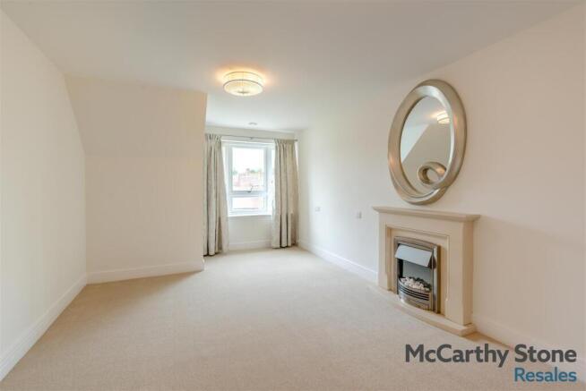 8695847-interior09.jpg