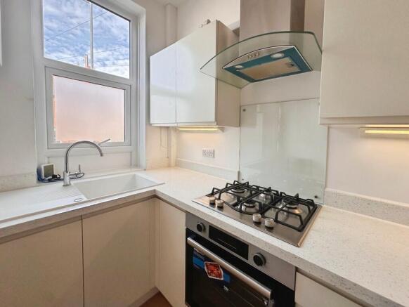 936ce1b5--4E18-84...