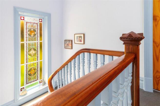 4 bed Detached for sale Image 10