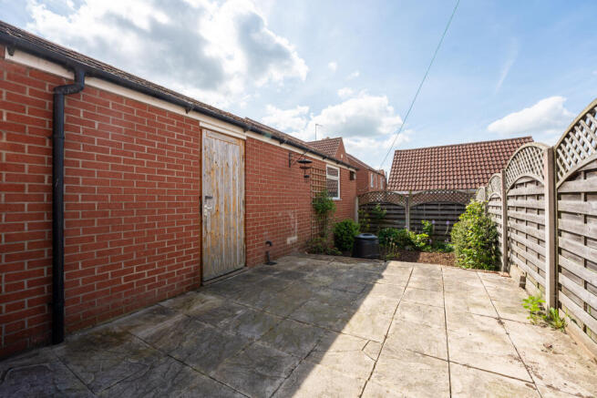 32 Kingfisher Drive (3 of 16)