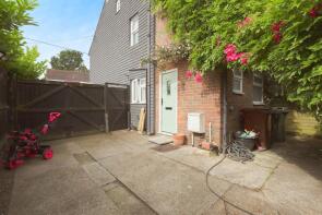 83, Upper Horsebridge, Hailsham BN27 1NX