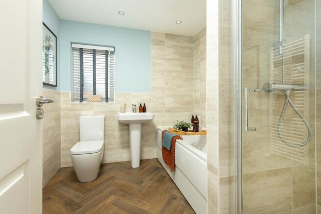 4 bed Detached for sale Image 10
