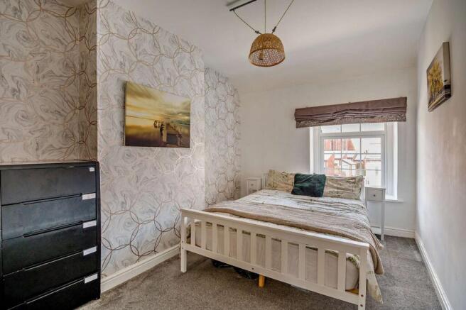 2 bed Terraced for sale Image 12