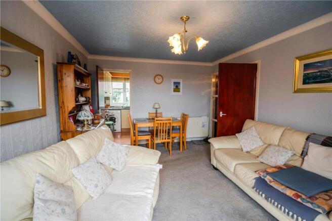Living Room (2)