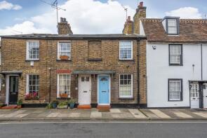 17, Lancaster Cottages, Richmond TW10 6AE