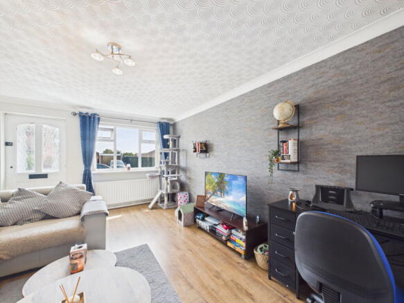 2 bed Semi-Detached for sale Image 10