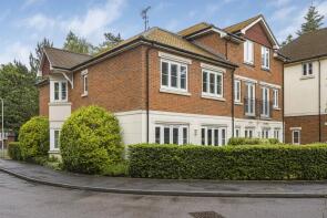 Flat 3, Symeon Place, Caversham, Reading RG4 7AS