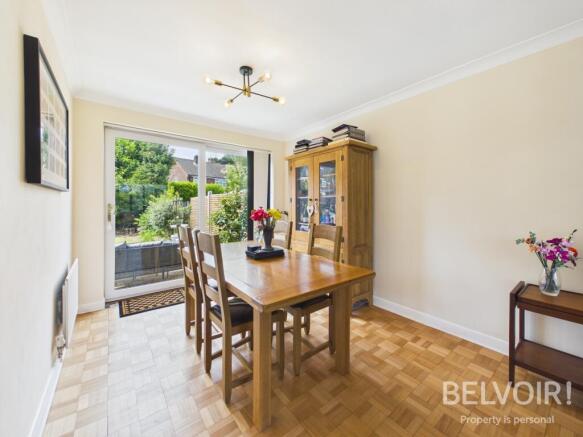 Whitethorn Avenue, Barlaston, ST12 photo 4