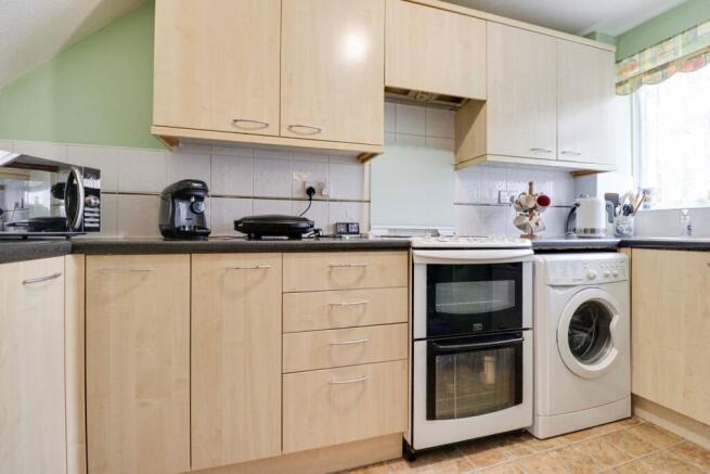 Crown Close, Sheering, Bishop's Stortford, CM22 photo 4