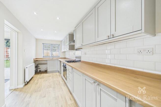 Park Avenue, North Anston, Sheffield, South Yorkshire, S25 photo 4