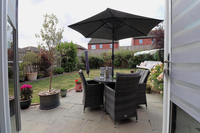 4 bed Detached for sale Image 11