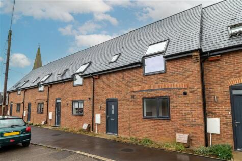 Con Pickering Yard, Market Harborough, Leicestershire, LE16 7QS
