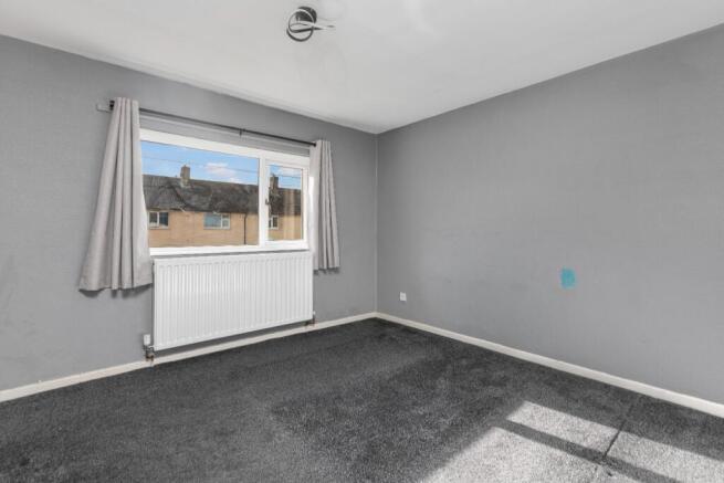 3 bed Terraced for sale Image 4