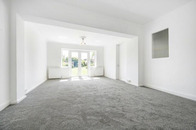 Living/Dining Room