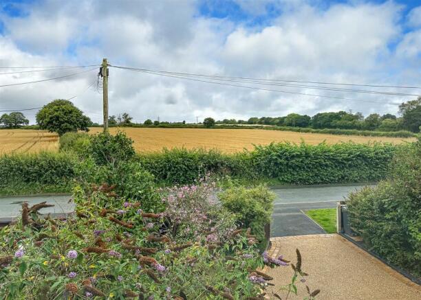 5 Dimmingsdale Road-view.jpg