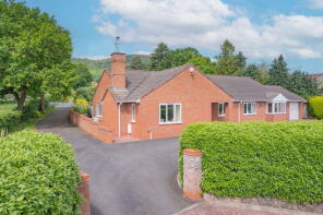 15 Englefield, Chase Road, Malvern WR14 4JY