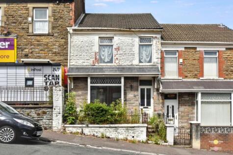 15 Brynhyfryd Road, Briton Ferry, Neath, West Glamorgan, SA11 2HT