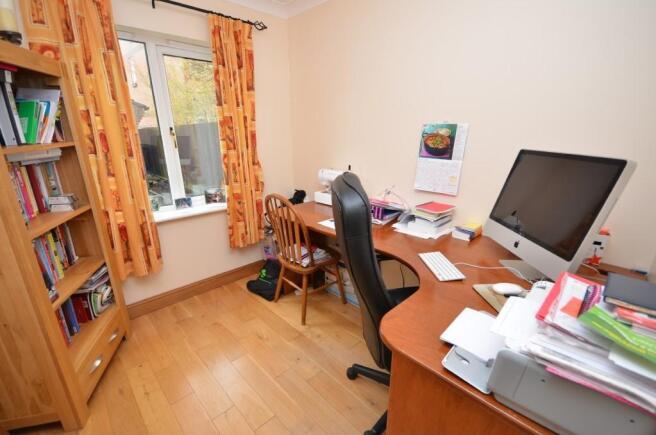 Photo 8