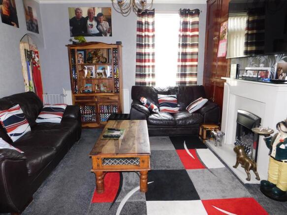 lounge 2