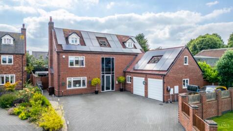 Tudor Gardens, Burton Road, Tutbury, Staffordshire, DE13 9PL