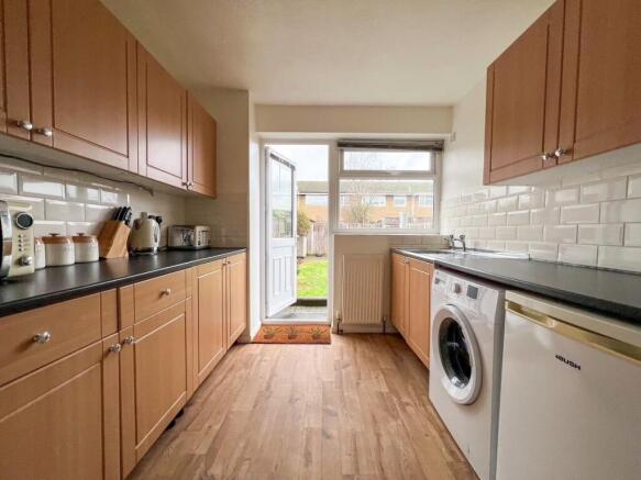 Fleetside, West Molesey, KT8 photo 2