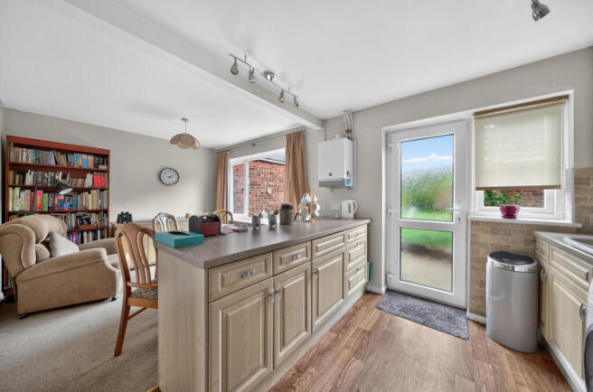 1435526-6-69c65df...