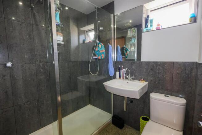 1 bed Apartment for sale Image 7