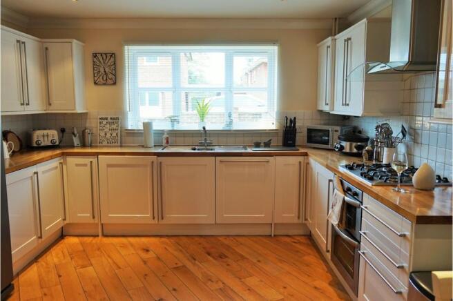 Kitchen / Diner