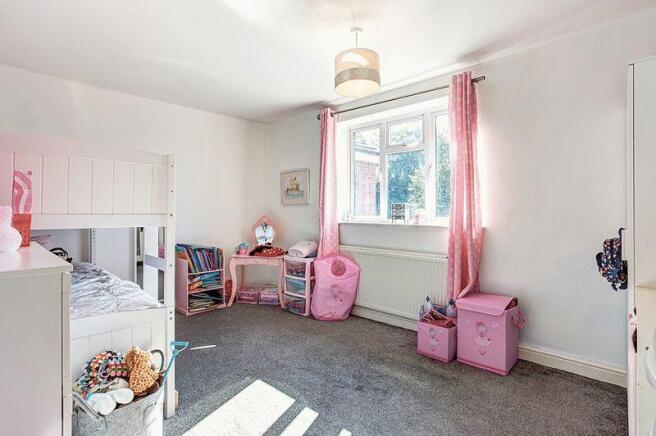 BEDROOM 2