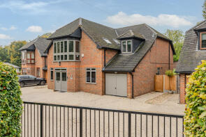 63, Canonsfield Road, Welwyn AL6 0QA