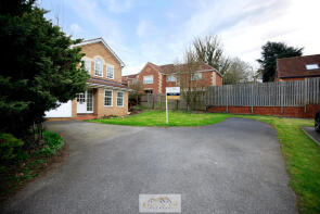 15, Burghley Close, Dinnington, Sheffield S25 2XS