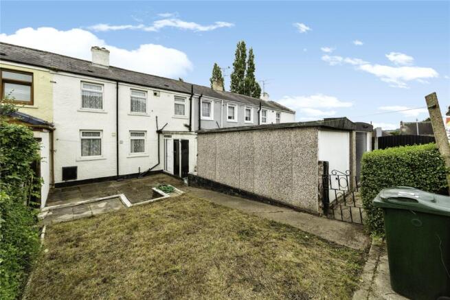 3 bed Terraced for sale Image 8