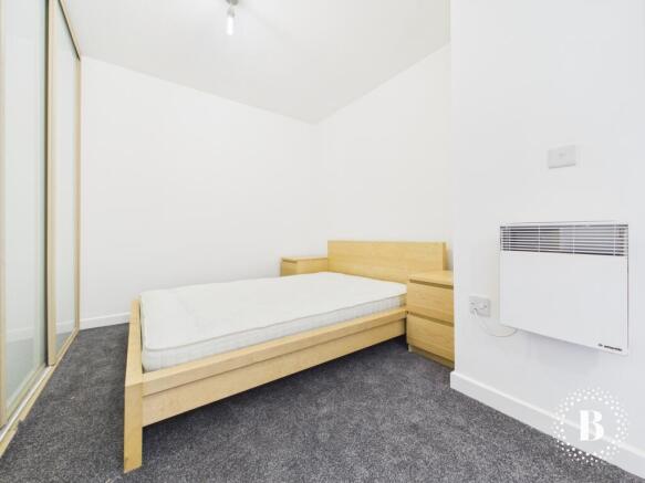 1 bed Apartment to rent Image 5
