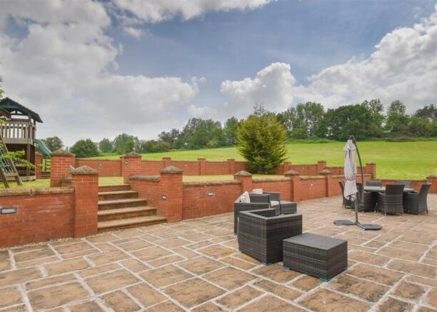 High Acre - Rear Garden.jpg