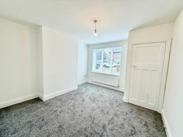 2 bed Terraced for sale Image 5