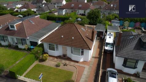 Lochearnhead Road, Stepps, Glasgow, G33 6LH
